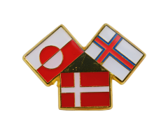 Kongeriget Danmark - Rigsfællesskabet: Danmark, Færøerne og Grønland firkantede flag pin