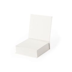Lille notesblok af genbrugte mælkekartoner
