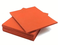 Rød varme måtte 50x50cm 10mm 