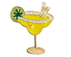 Margarita cocktail drink pin 26x21mm