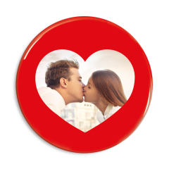 Badge med hjerte udskæring