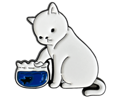 Hvid kat med fiskebowle emalje pin, 28x27mm