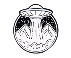 UFO rumskib pin med landskab 24x26mm